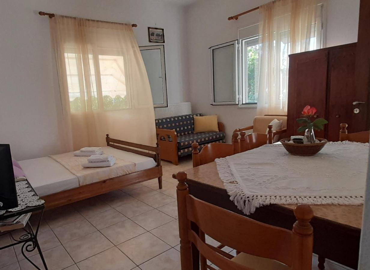 Το Σπίτι Της Ελένης Apartment Vlachia Bagian luar foto